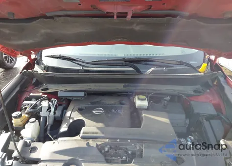 2015 Nissan Pathfinder Platinum/S/Sl/Sv z USA, uszkodzony, nr VIN 5N1AR2MN5FC624603